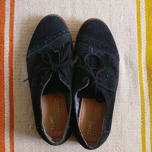 TOMS Oxford shoes size 7.5